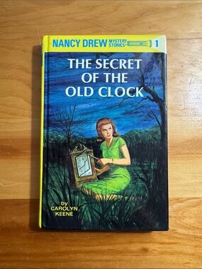🌈2/$8  The Secret of the Old Clock #1 in the Nancy Drew Mystery Series